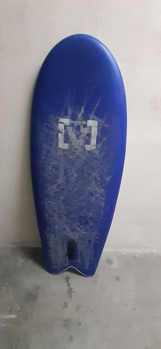 Tabla surf victory 4.7". 33 Litros.