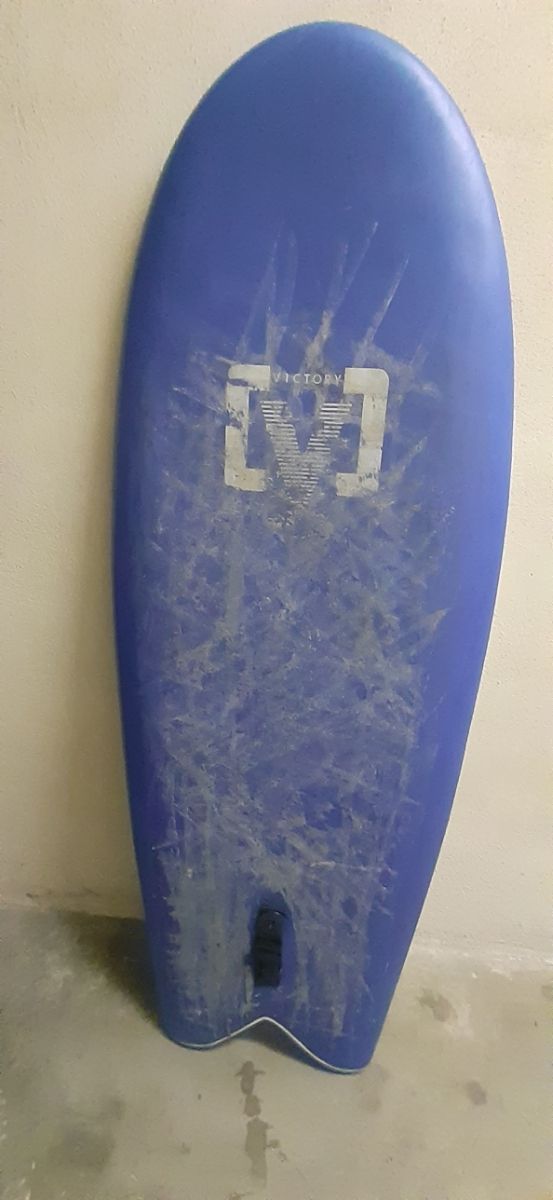 Tabla surf victory 4.7". 33 Litros.