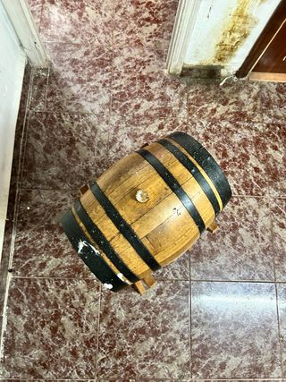 BARRIL DE VINO DE 8 LITROS