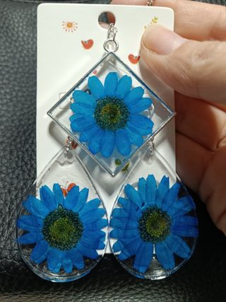 Colgante y pendientes de plata