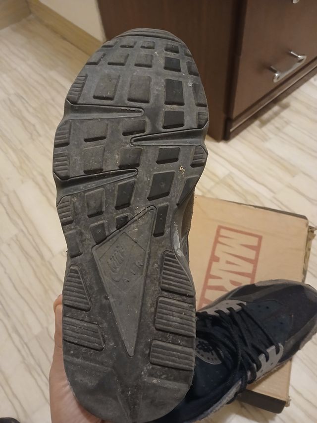 Scarpe  uomo di ginnastica 