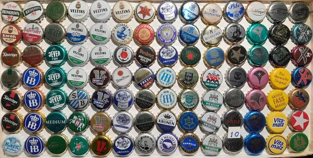 Chapas de cerveza y refrescos