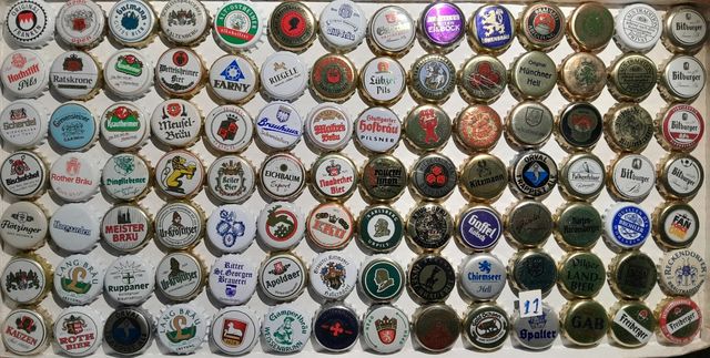 Chapas de cerveza y refrescos