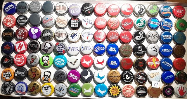 Chapas de cerveza y refrescos