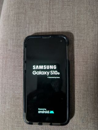 Samsung s10e