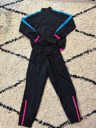 Tuta bordeaux 10 anni