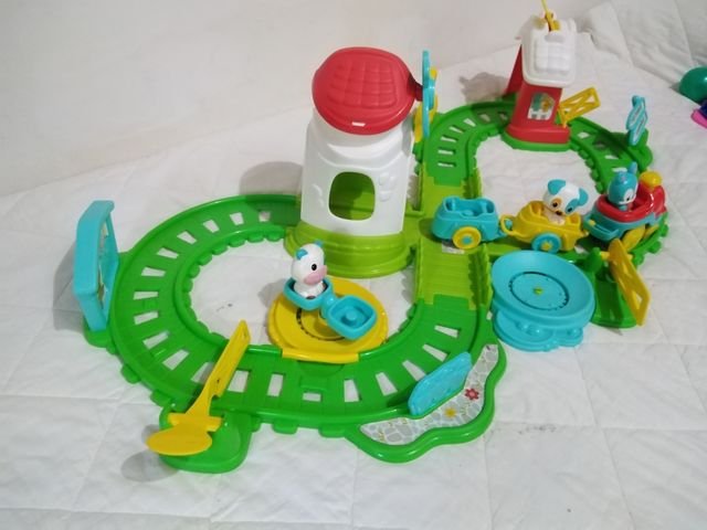 Trenino in fattoria. Clementoni. Gioco interattivo