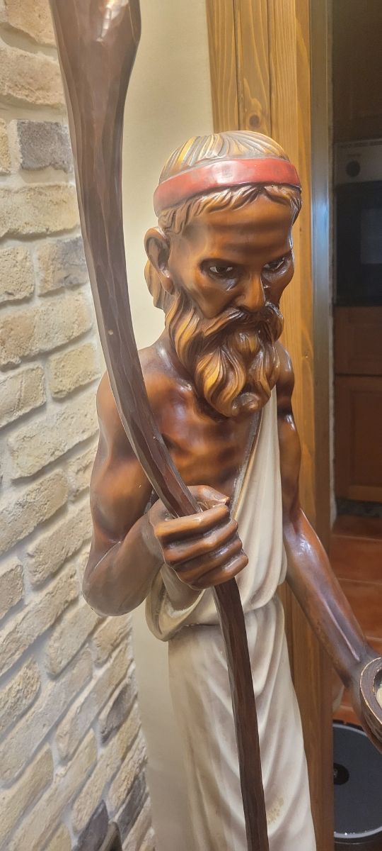 Antigua lámpara de pie.