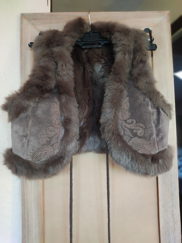 Chaleco boho reversible. Nuevo sin estrenar