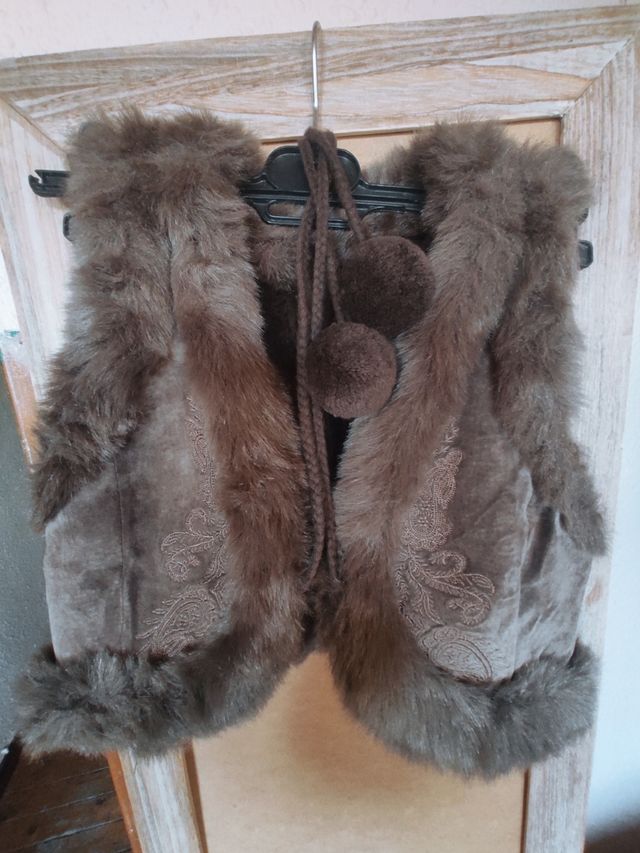 Chaleco boho reversible. Nuevo sin estrenar