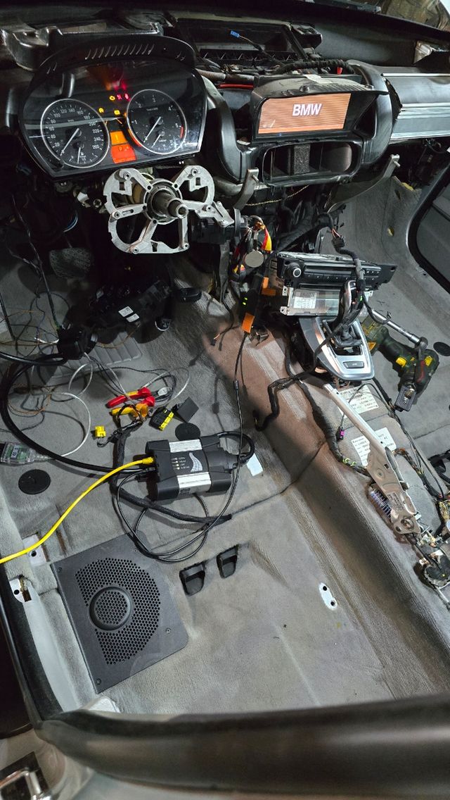 cableado y codificado volante con levas M5 SMG