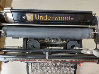 Máquina de escribir Underwood Antigua