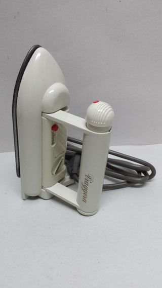 Plancha de Viaje Ufesa Viaggera