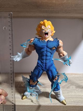 Figura Majin Vegeta dragon ball z