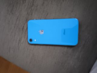 iPhone XR 128gb AZUL