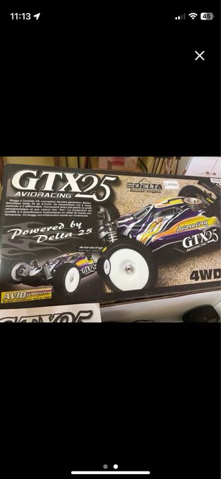 Coche motor y patinete electrico