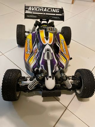 Coche motor y patinete electrico