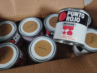 Caja de pintura esmalte 