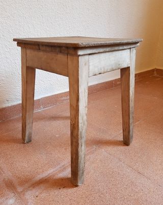 Taburete / Banqueta Muy Antiguo 