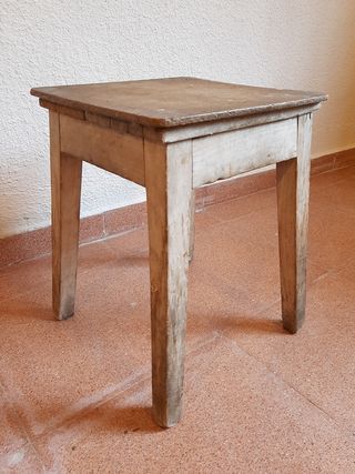 Taburete / Banqueta Muy Antiguo 