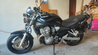 Motocicleta Suzuki Bandit