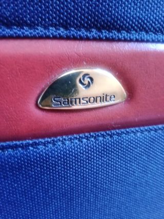 Neceser viaje sansonite 