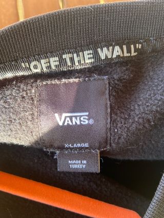 SUDADERA VANS COLABORACION THRASHEa