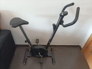 Bicicleta estática básica Activo +