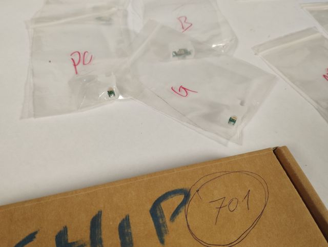 Chip permanente cartuchos Canon ipf 701 pfi 701