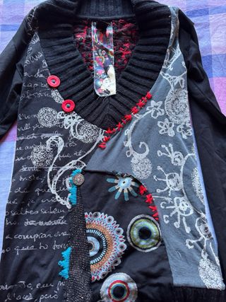 Jersey Desigual. Talla L