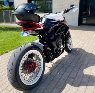 MV Agusta Dragster 800 RR