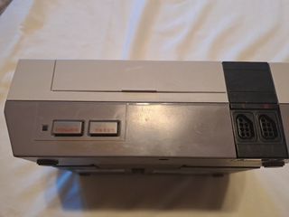Consola Nintendo NES con caja original