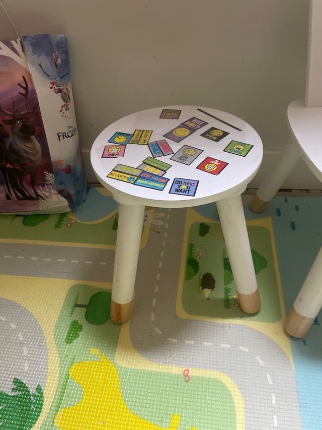 Banco ikea niños Smastad