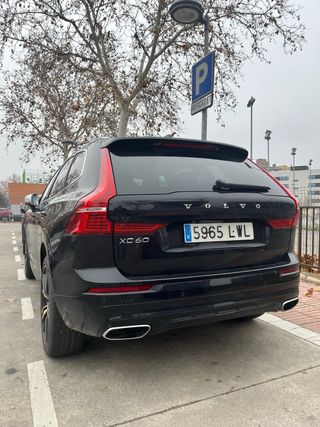 Volvo XC60 2.0 D4 RDesign Auto