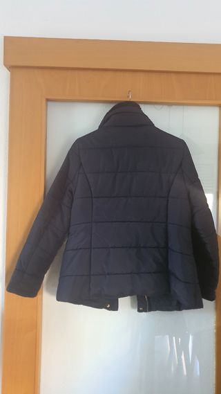 Chaqueta plumas. Elegante