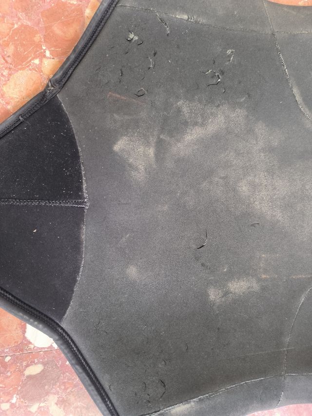 Chaqueta BEUCHAT MARLÍN PRESTIGE 7 MM