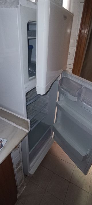 Corberó FD6150S/2 Frigorífico Congelador 275l