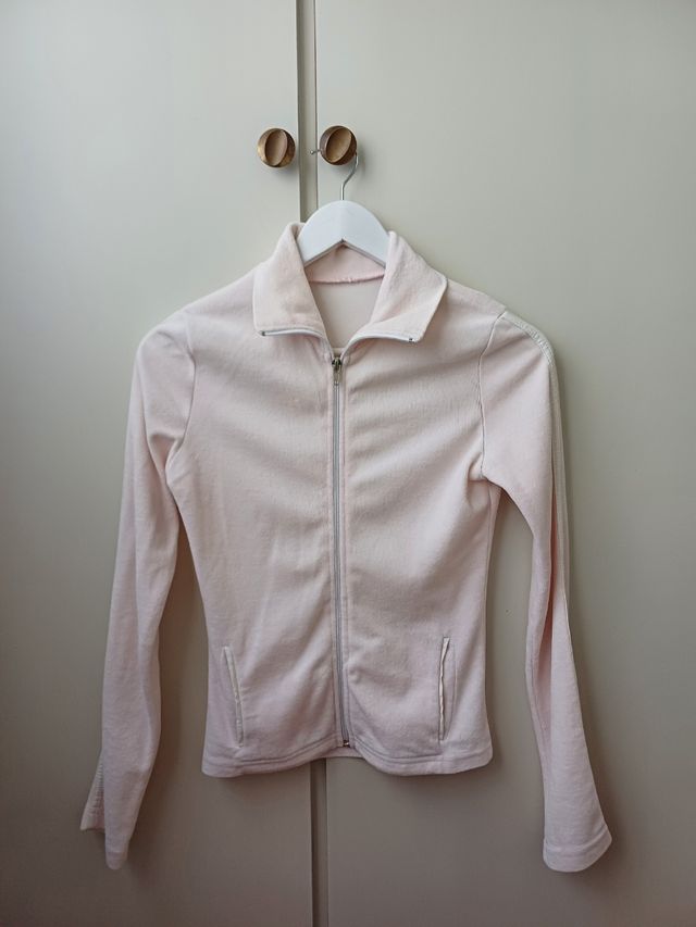 Sudadera rosa con cremallera