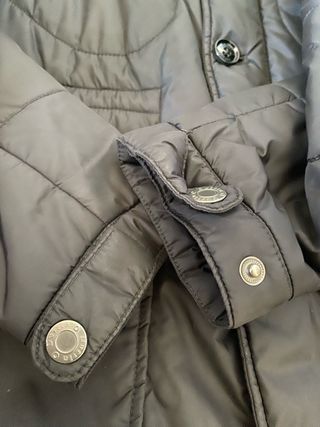 Abrigo hombre impermeable negro