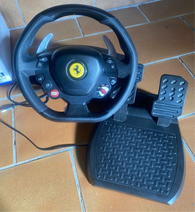 Volante thrustmaster ferrari T80 Play/Pc