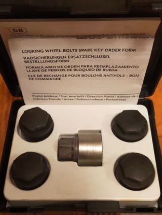 Tuercas antirrobos 