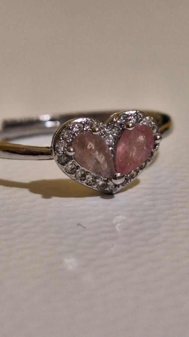 Anello in acciaio e Tormalina rosa