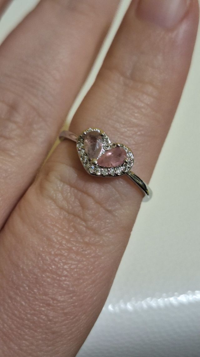 Anello in acciaio e Tormalina rosa