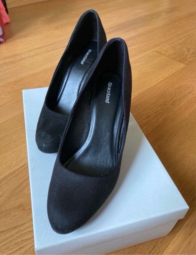 PACK Zapatos rojos y negros tacón