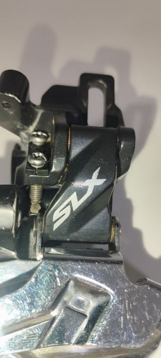 Desviador delantero Shimano SLX FD-M676