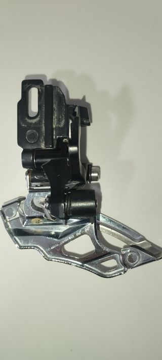 Desviador delantero Shimano SLX FD-M676