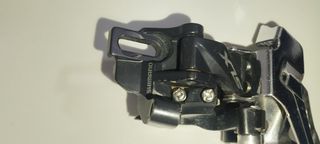 Desviador delantero Shimano SLX FD-M676