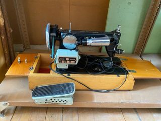 Maquina coser ALFA 1966 antiguo vintaje