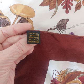 Pañuelo de seda italiana 