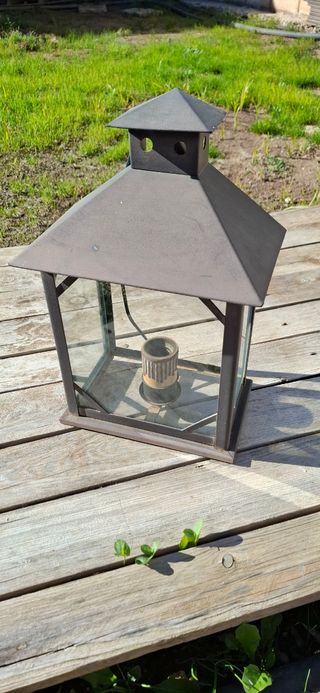 Faroles decorativos.